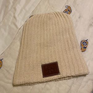 Love your Melon Cream Beanie New Never Worn
